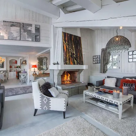 Chalet De Luxe A Courchevel Avec Piscine Et Espace Bien-Etre - Fr-1-564-13 *